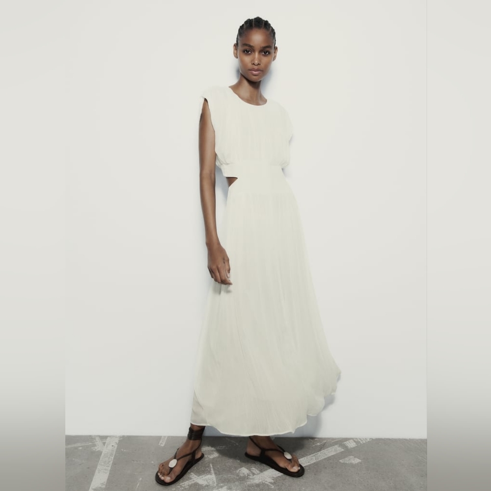 NWT ZARA CUT OUT PLEATED MIDI DRESS SZM